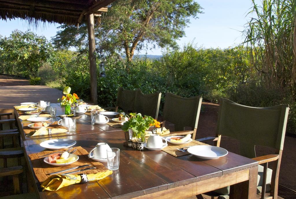 Rhotia Valley Tented Lodge And Children'S Home Карату Екстер'єр фото