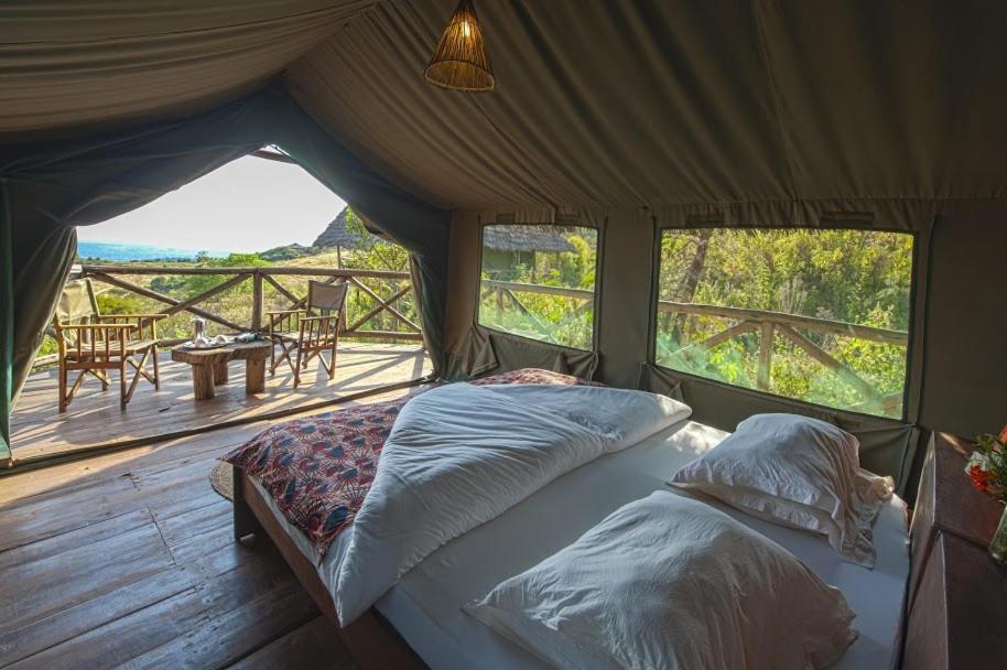 Rhotia Valley Tented Lodge And Children'S Home Карату Екстер'єр фото